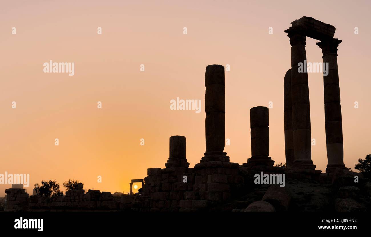 Silhouette of the Temple of Hercules at dusk, Amman Citadel, Amman, Jordan Stock Photo