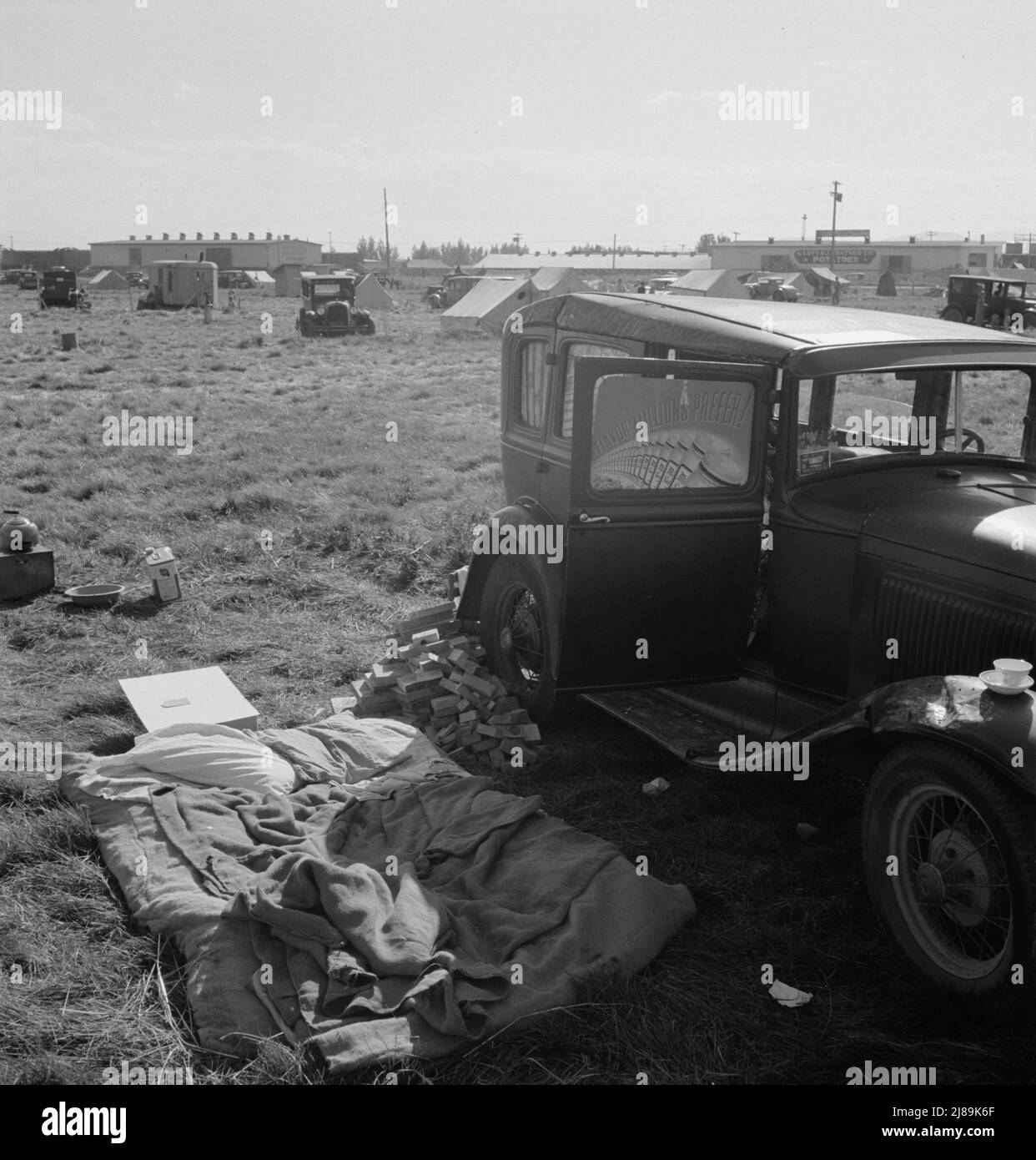 Living conditions for migrant potato pickers. Tulelake, Siskiyou County, California. [Note