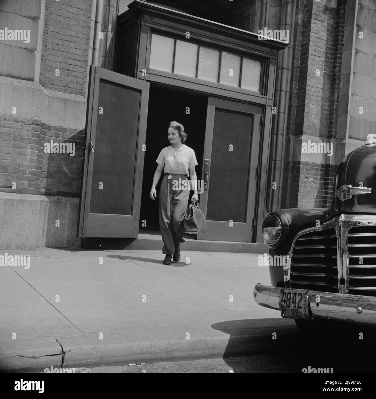 Female us army car hires stock photography and images Alamy