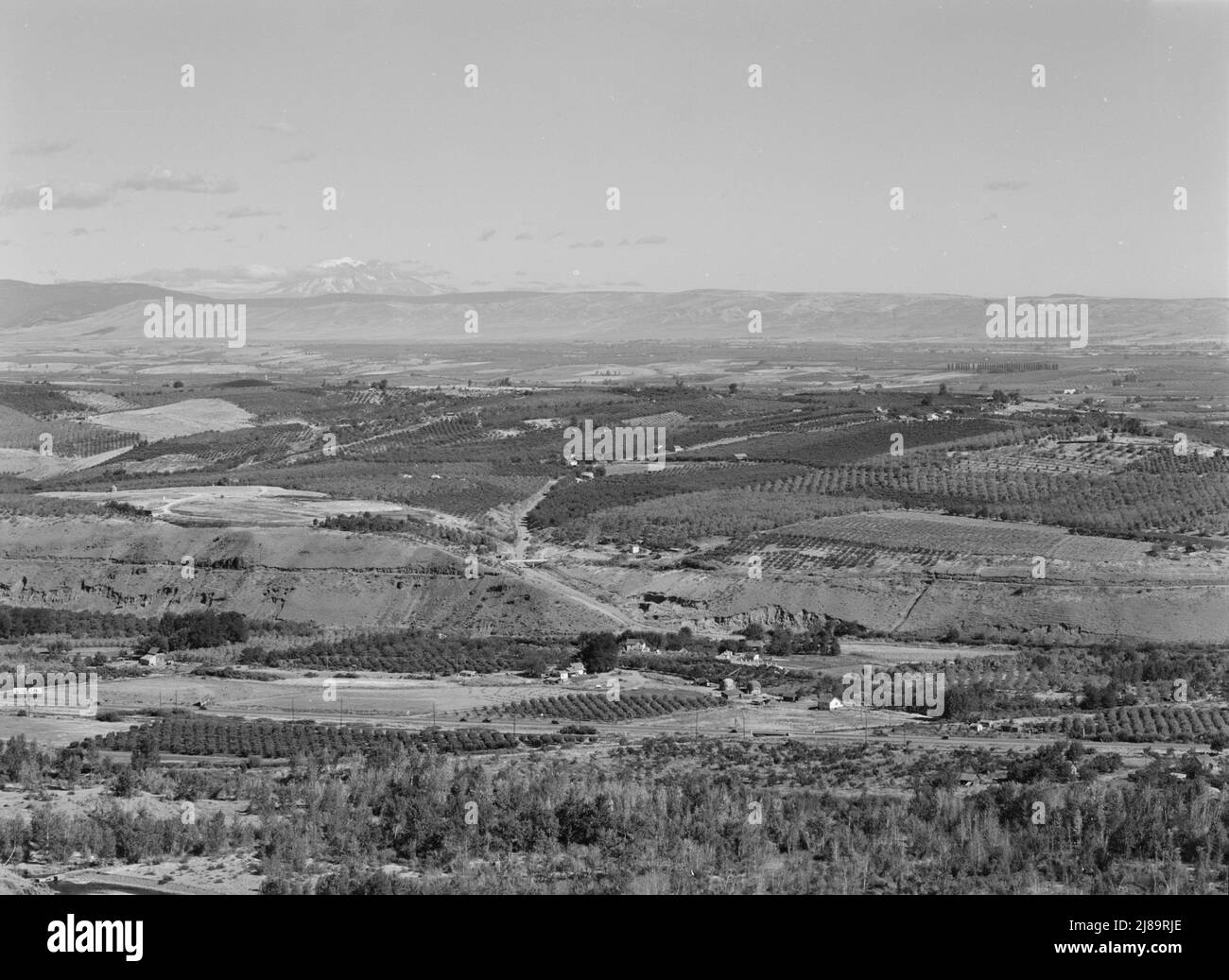 [Untitled, possibly related to Looking down on part of the Valley