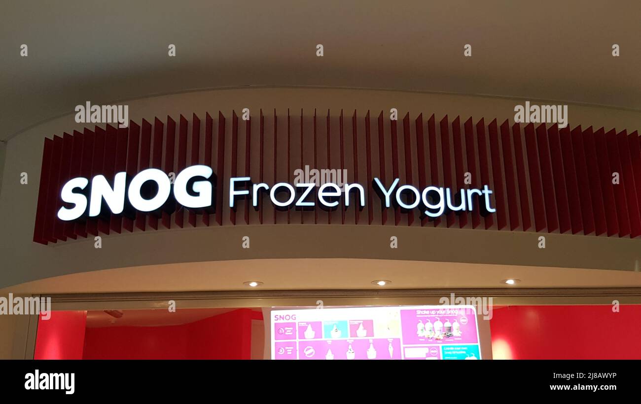 Snog Frozen Yogurt Shop Sign Stock Photo Alamy