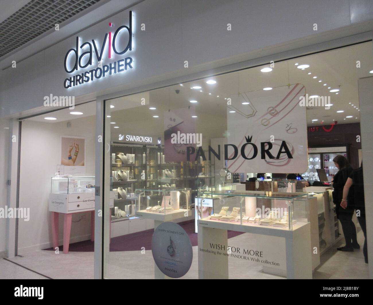 David christopher jewellers hires stock photography and images Alamy