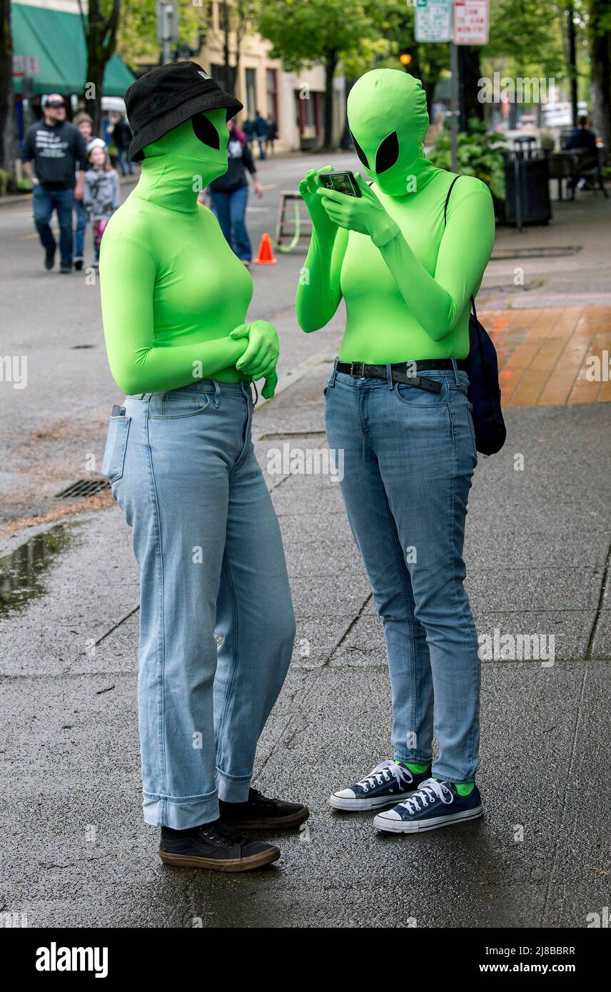 Mcminnville, oregon ufo hires stock photography and images Alamy