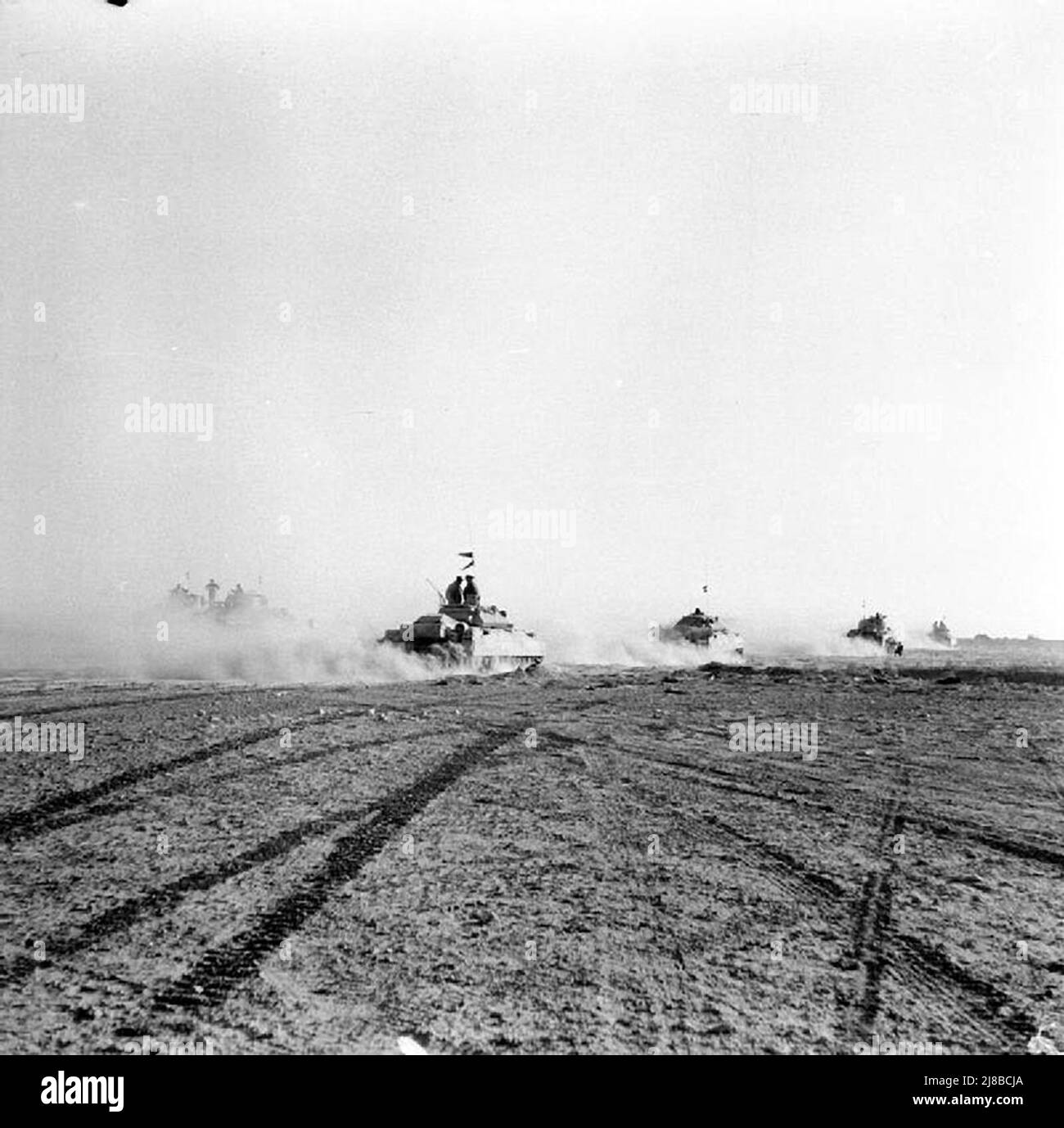 British tanks advance to engage German armour during Second Battle of El Alamein during the WW2 North Africa campaign Stock Photo