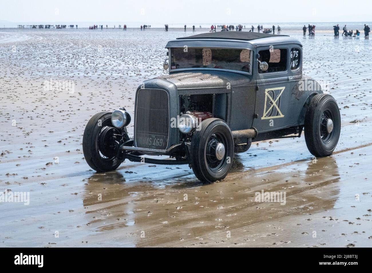 Streamliner hot rod hi-res stock photography and images - Alamy