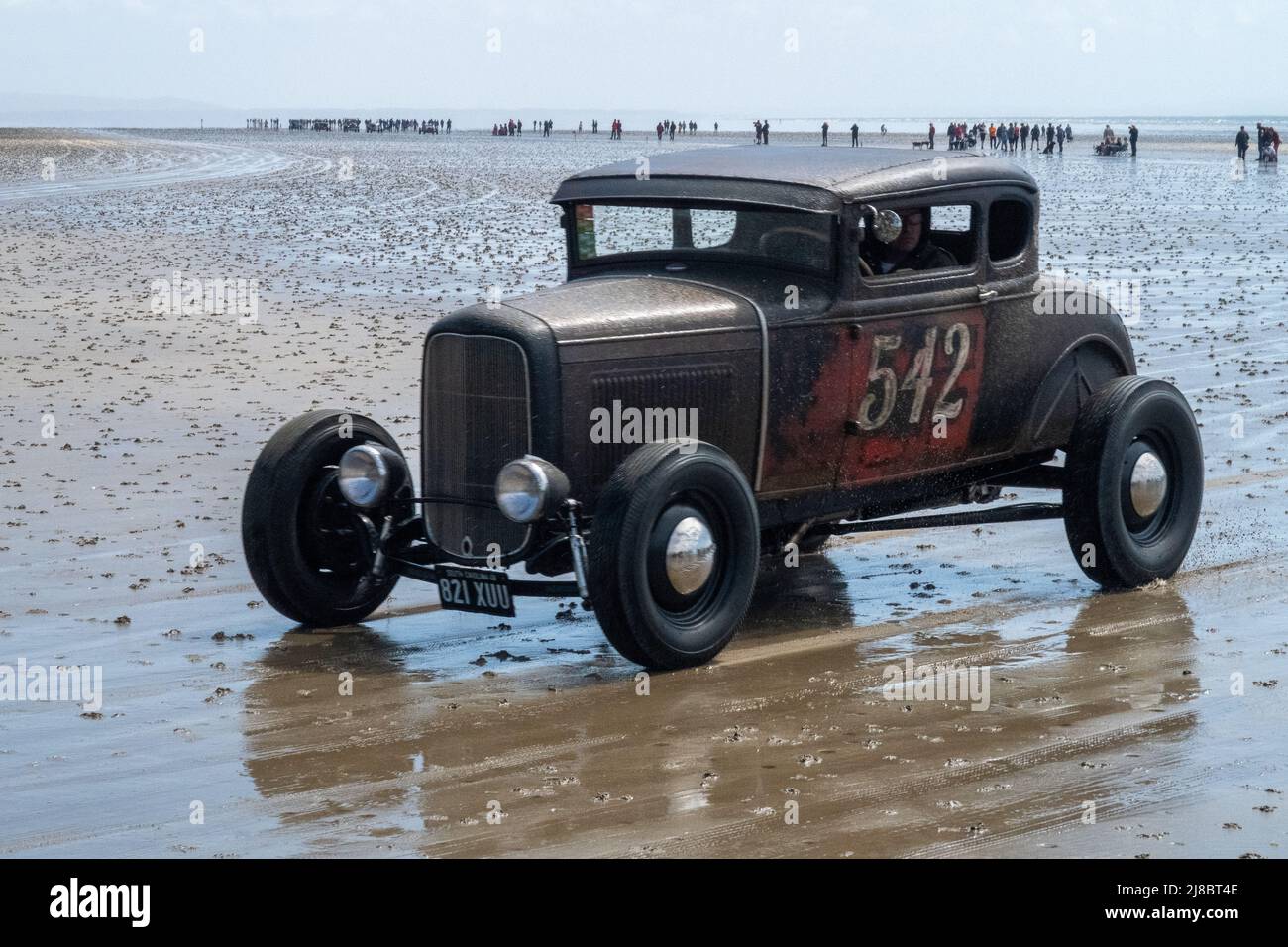 Streamliner hot rod hi-res stock photography and images - Alamy