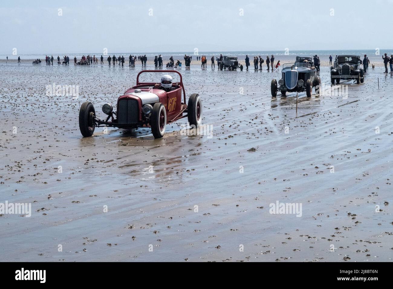 Streamliner hot rod hi-res stock photography and images - Alamy
