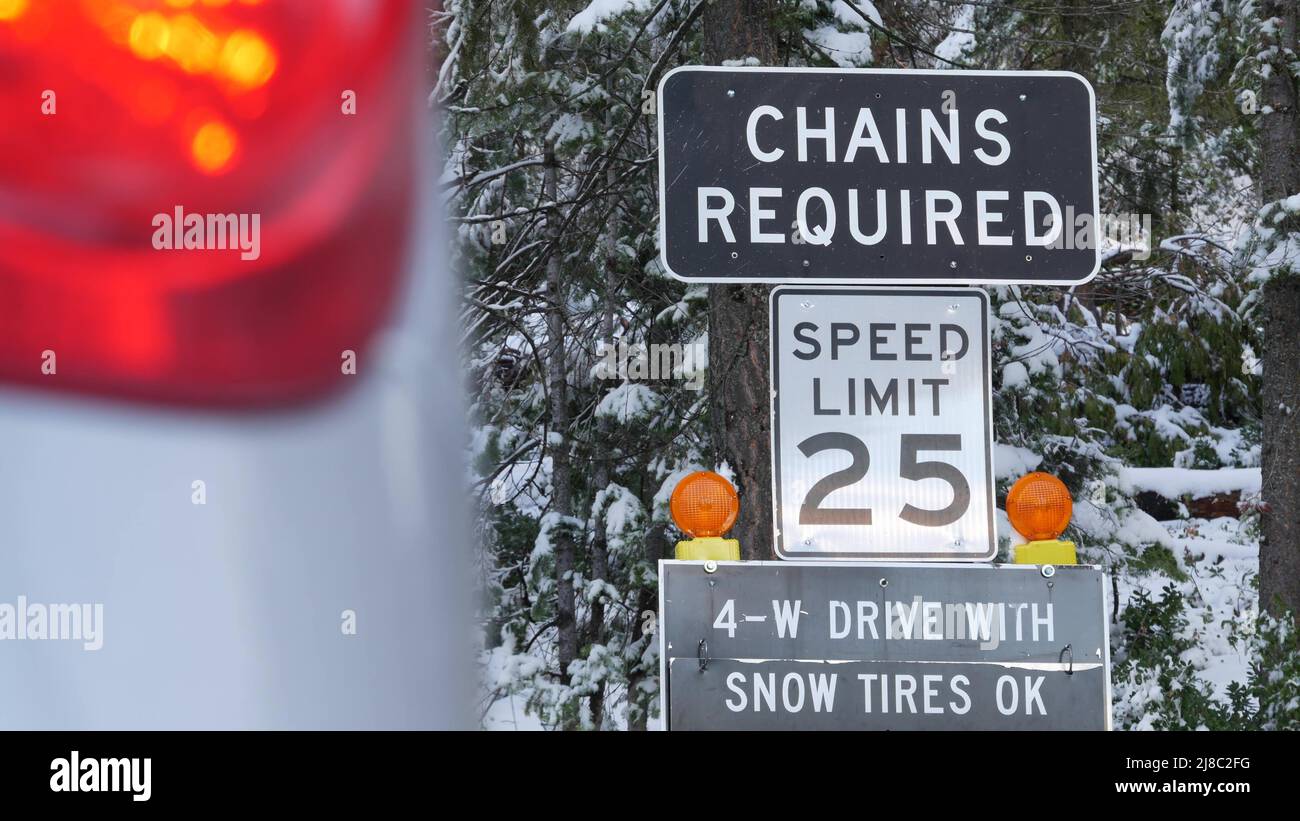 激安先着 snow Chains tires and photography stock hi-res sign required アンティーク雑貨
