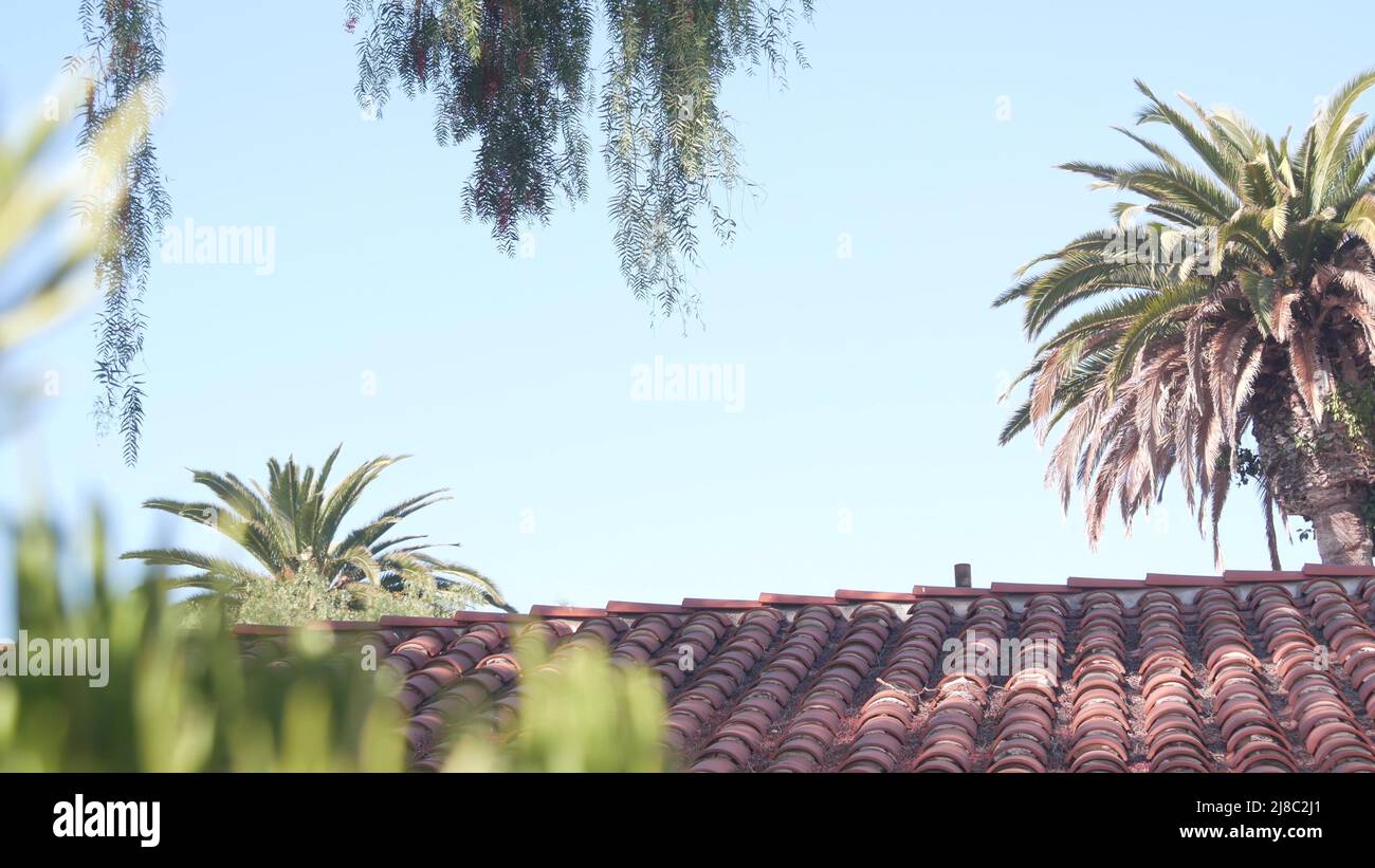 Mexican colonial style suburban hi-res stock photography and images - Alamy