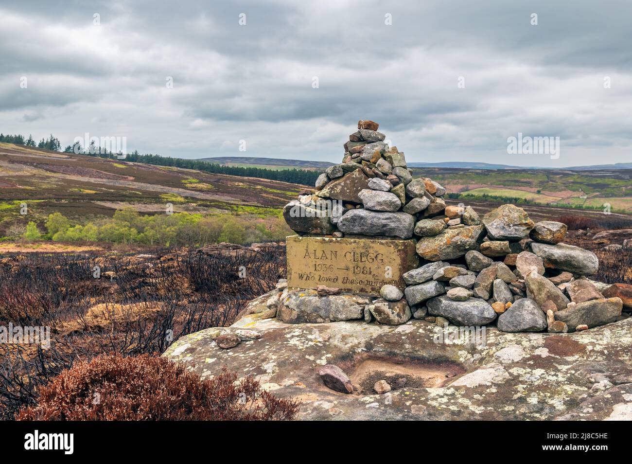 Memorial to Alan Clegg along the Skinner Howe Cross Road above Baysdale in The North York Moors Stock Photo