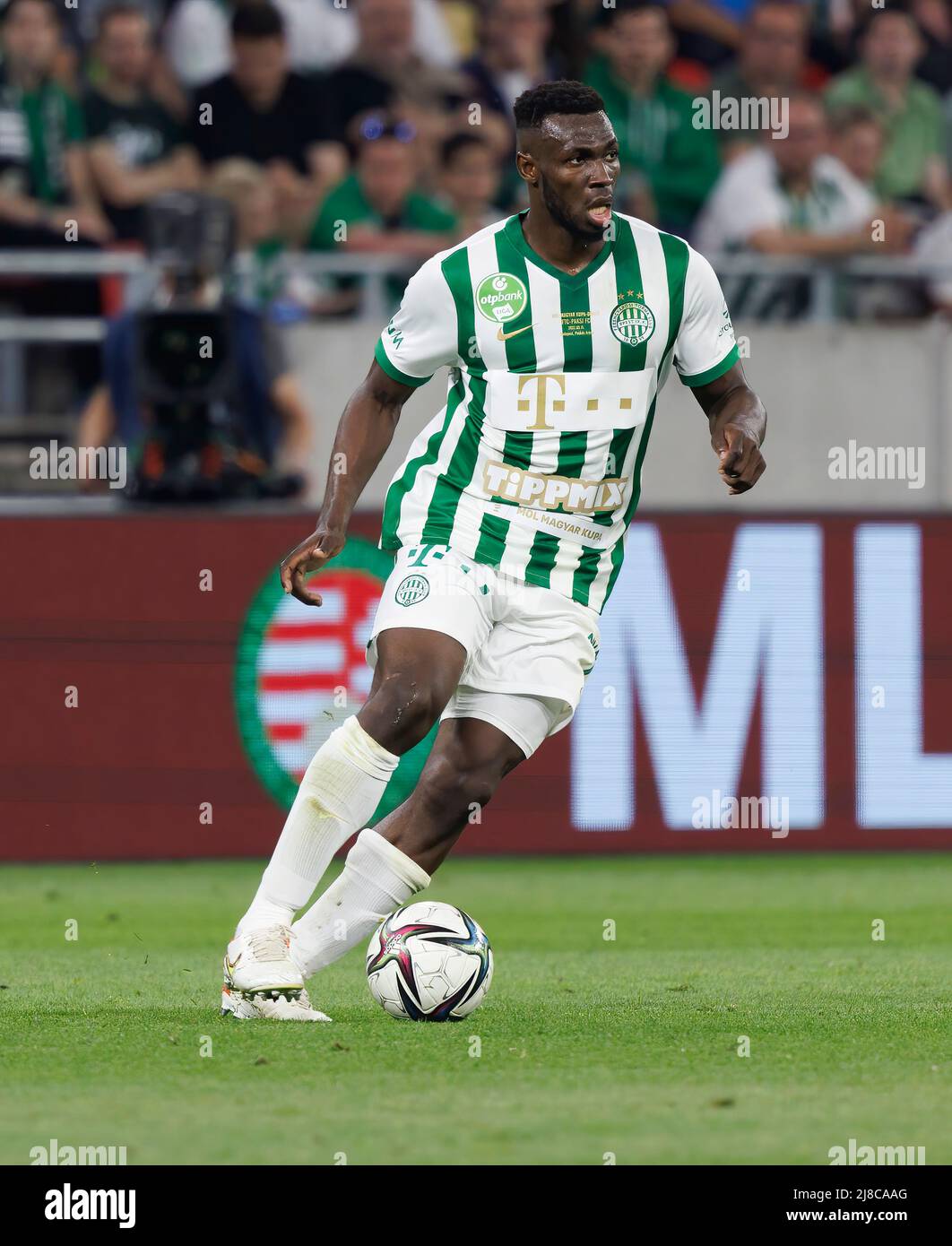 BUDAPEST, HUNGARY - APRIL 2: Anderson Esiti of Ferencvarosi TC