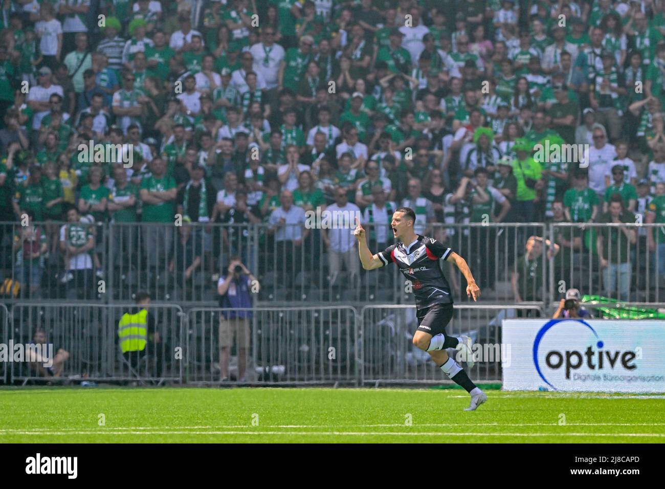 FC Lugano celebrate the victory after the Swiss Cup final match between FC  Lugano and FC St.Gallen at Wankdorf Stadium in Bern, Switzerland Cristiano  Mazzi / SPP Stock Photo - Alamy