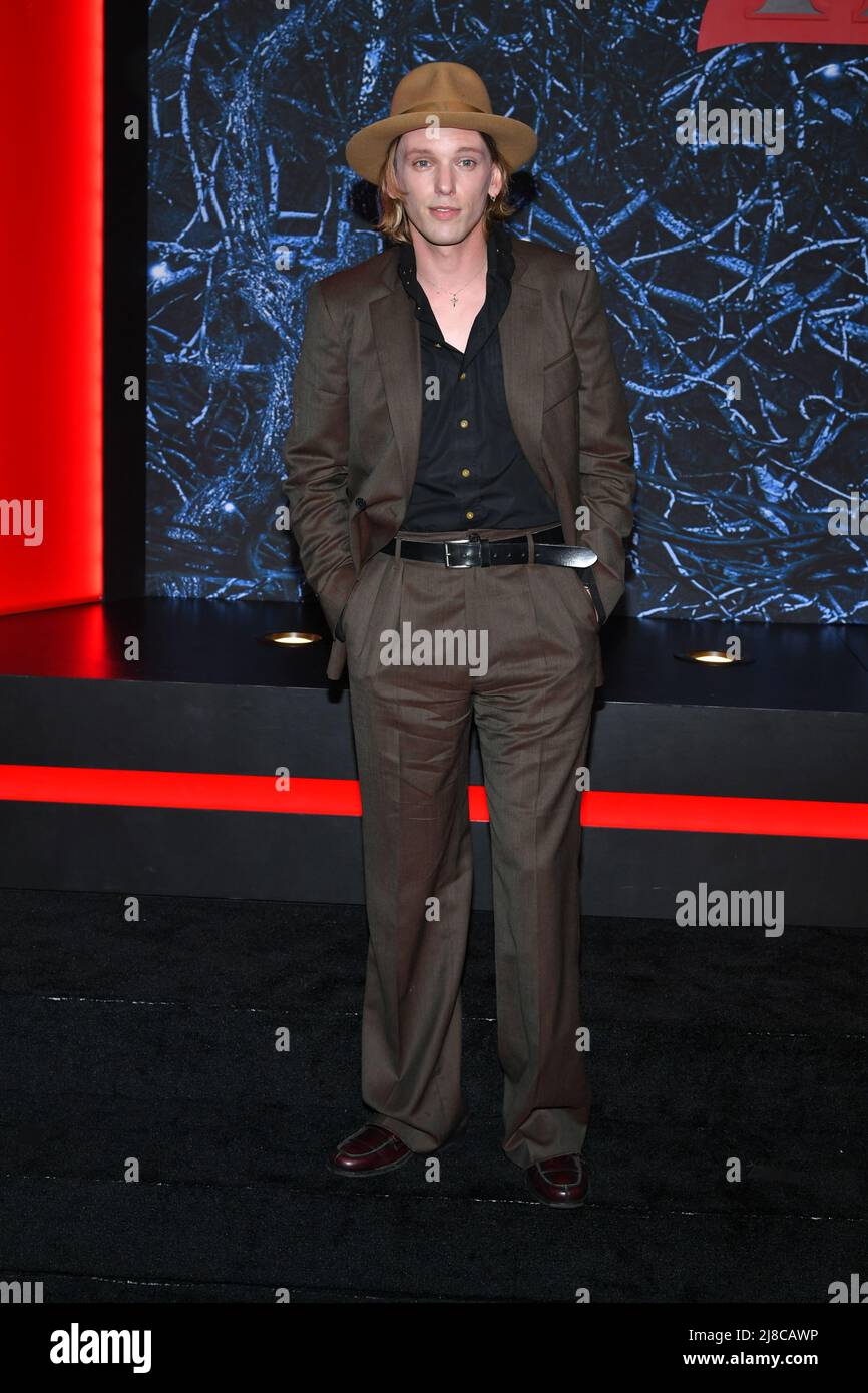 Jamie Campbell Bower Stock Photo - Alamy