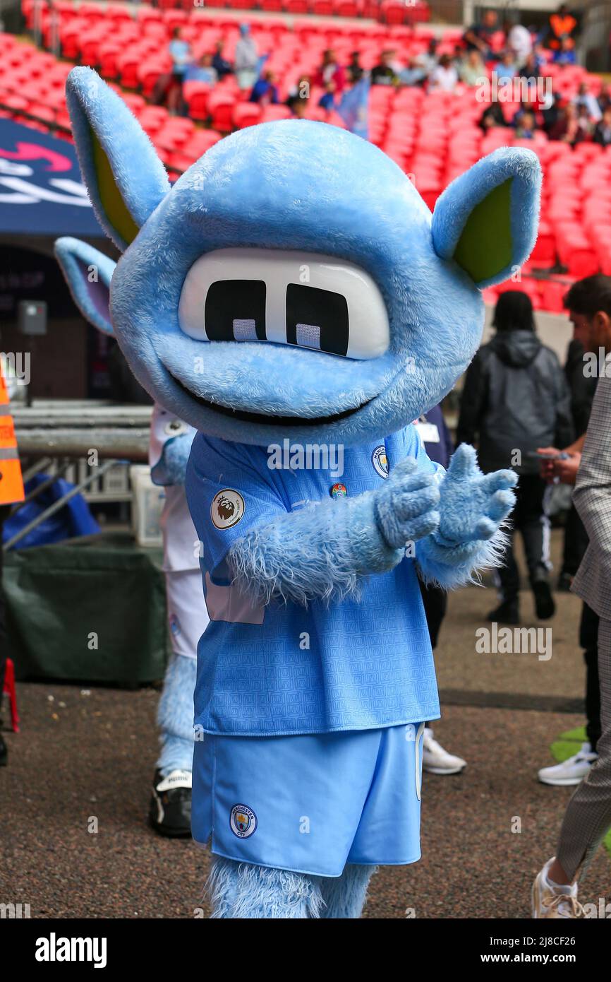 Manchester city mascot moonchester hi-res stock photography and images ...