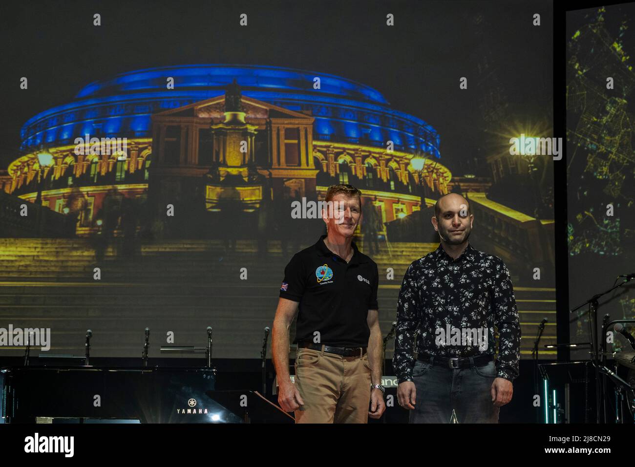 Eskerii Rapper Royal albert hall concert 2022 hi-res stock photography and images - Alamy