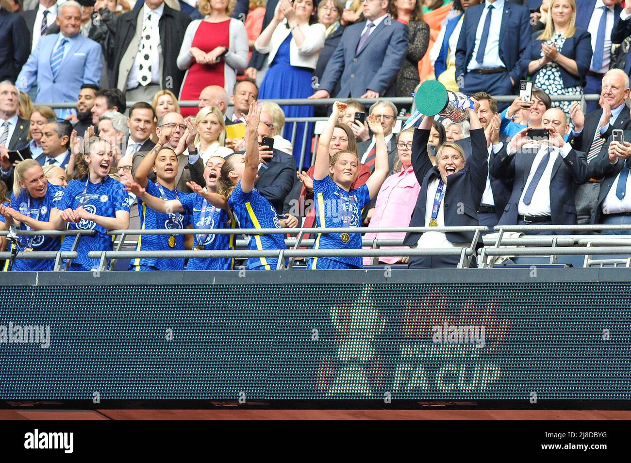 Chelsea celebrate FA CUp final 2022 win at full time&#xA; Emma Hayes (Chelsea Manager)&#xA;&#xA;&#xA;During the Womens FA CUP Final game between Man  CIty &amp; Chelsea at Wembley Stadium in Birmingham, England  Karl W Newton/Sports Press Photos (SPP) Stock Photo