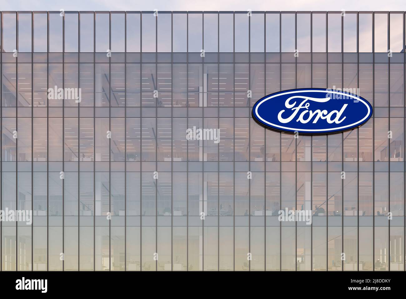 Dearborn, Michigan, USA. May 2, 2022. Editorial Use Only, 3D CGI. Ford  Motor Company Signage Logo on Top of Glass Building. Automobile  Manufacturer in Stock Photo - Alamy, image size:1300x956
