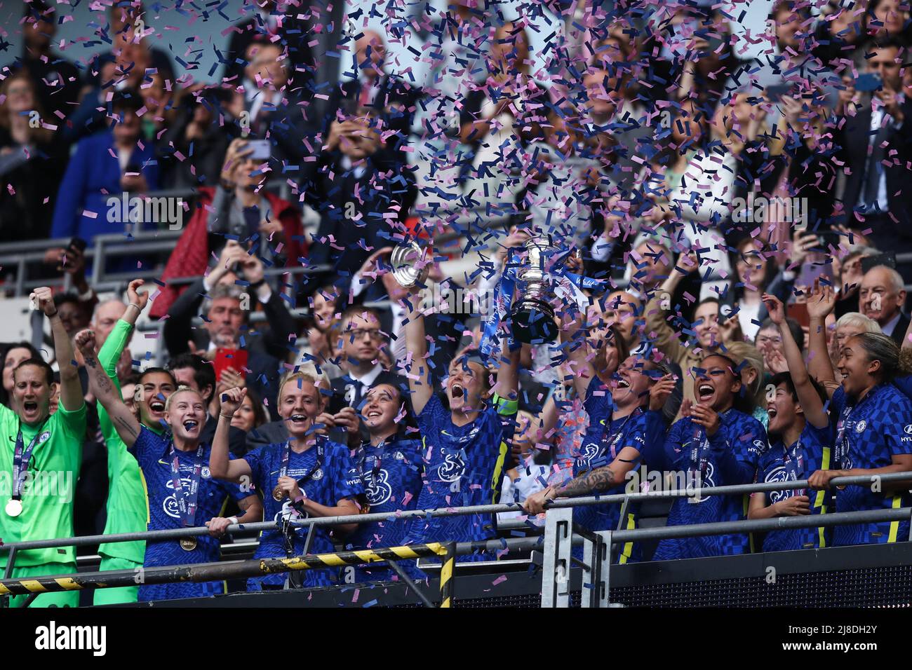 London, England, 15th May 2022.  Chelsea celebrate with the trophy after the final whistle during the The Women's FA Cup match at Wembley Stadium, London. Picture credit should read: Isaac Parkin / Sportimage Stock Photo
