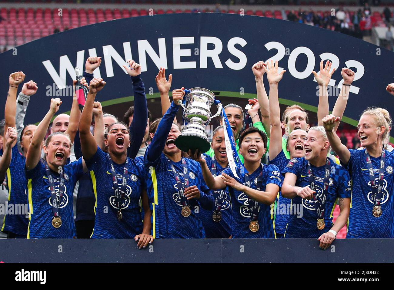 London, England, 15th May 2022.  Chelsea celebrate with the trophy after the final whistle during the The Women's FA Cup match at Wembley Stadium, London. Picture credit should read: Isaac Parkin / Sportimage Stock Photo