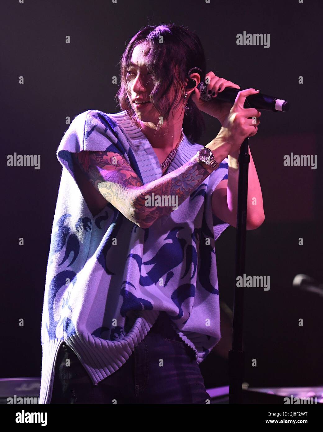 Fort Lauderdale FL, USA. 14th May, 2022. Keshi performs during the Hell/Heaven Tour at Revolution Live on May 14, 2022 in Fort Lauderdale, Florida Credit: Mpi04/Media Punch/Alamy Live News Stock Photo