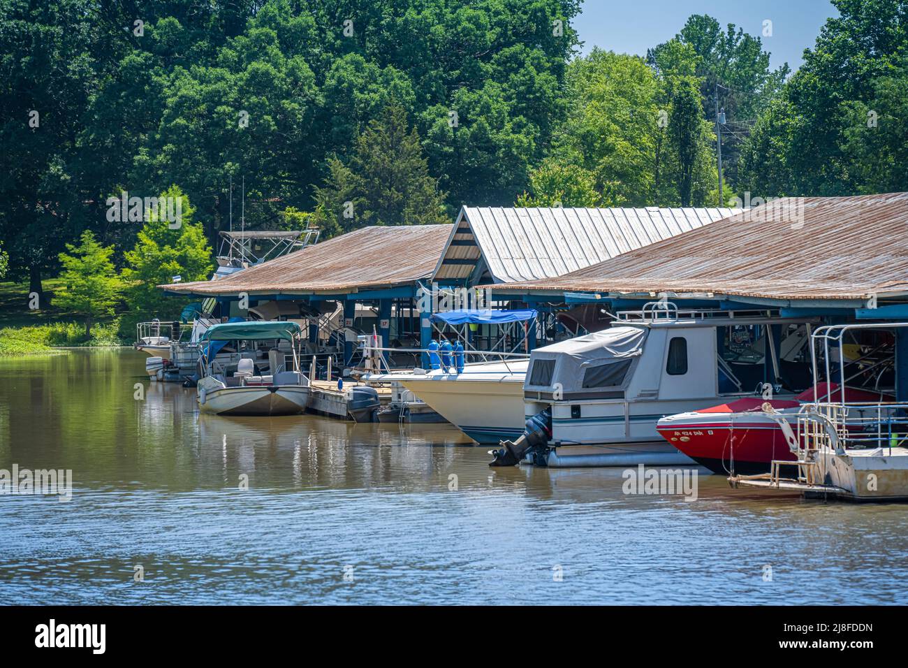 Marina adjoining the campground at Lake Dardanelle State Park in Russellville, Arkansas. (USA) Stock Photo