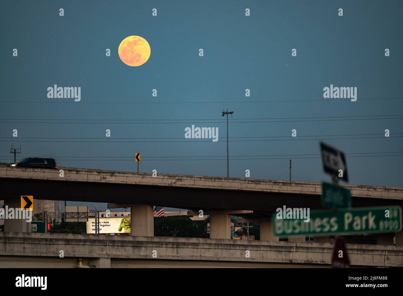 Overpass and sunset and moon hi-res stock photography and images - Alamy