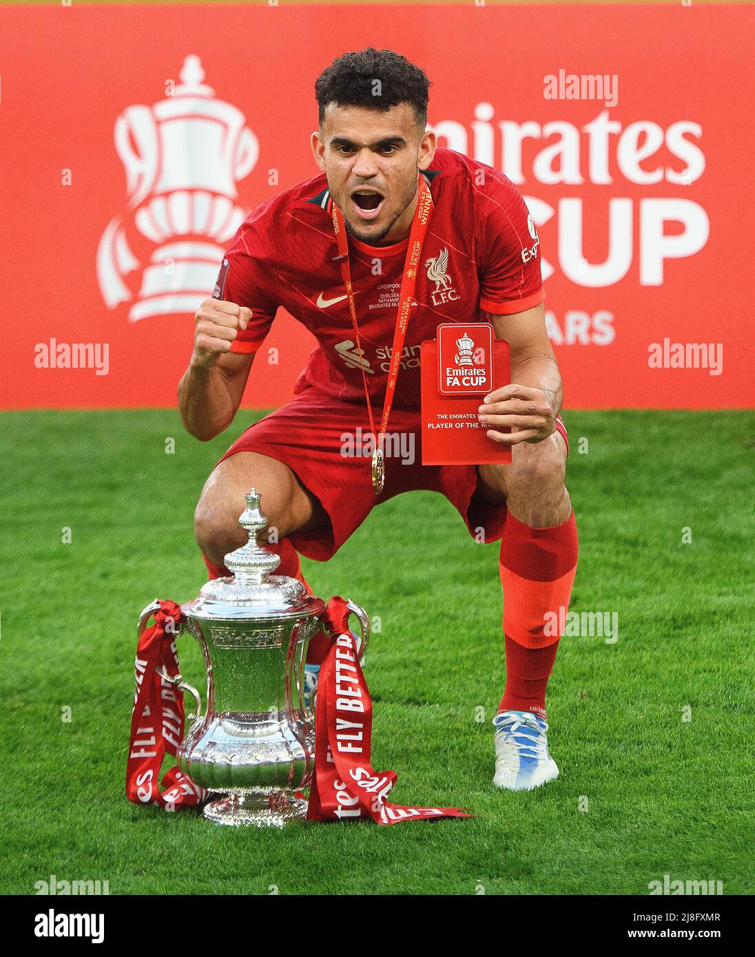 14 May 2022 - Chelsea v Liverpool - Emirates FA Cup Final - Wembley Stadium  Luis Diaz celebrates winning the FA Cup  Picture Credit : © Mark Pain / Alamy Live News Stock Photo