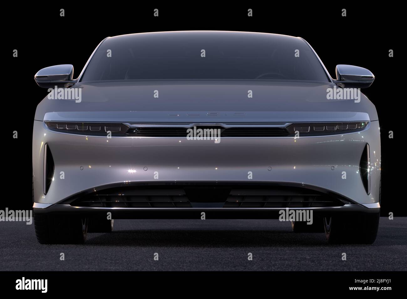 LUCID AIRa direct rival to the most popular electric car brand in the