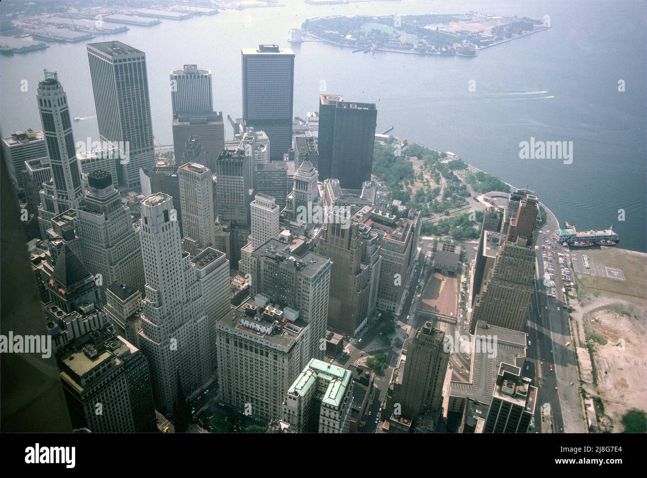 Lower manhattan 1980s hires stock photography and images Alamy