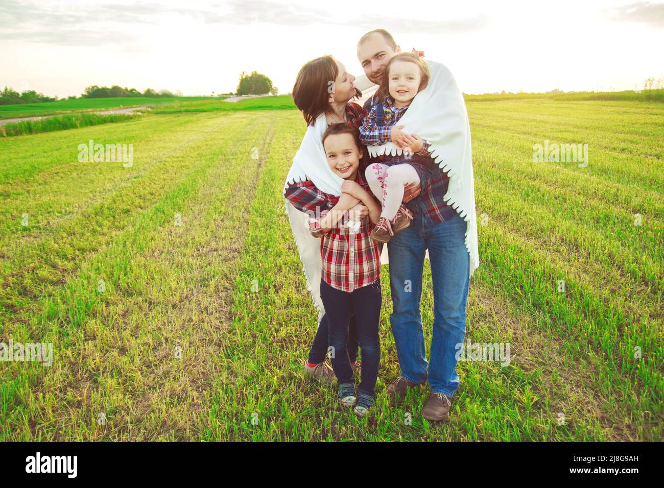Family In The Field Concept Of Happy Family Stock Photo Alamy family-in-the-field-concept-of-happy-family-stock-photo-alamy