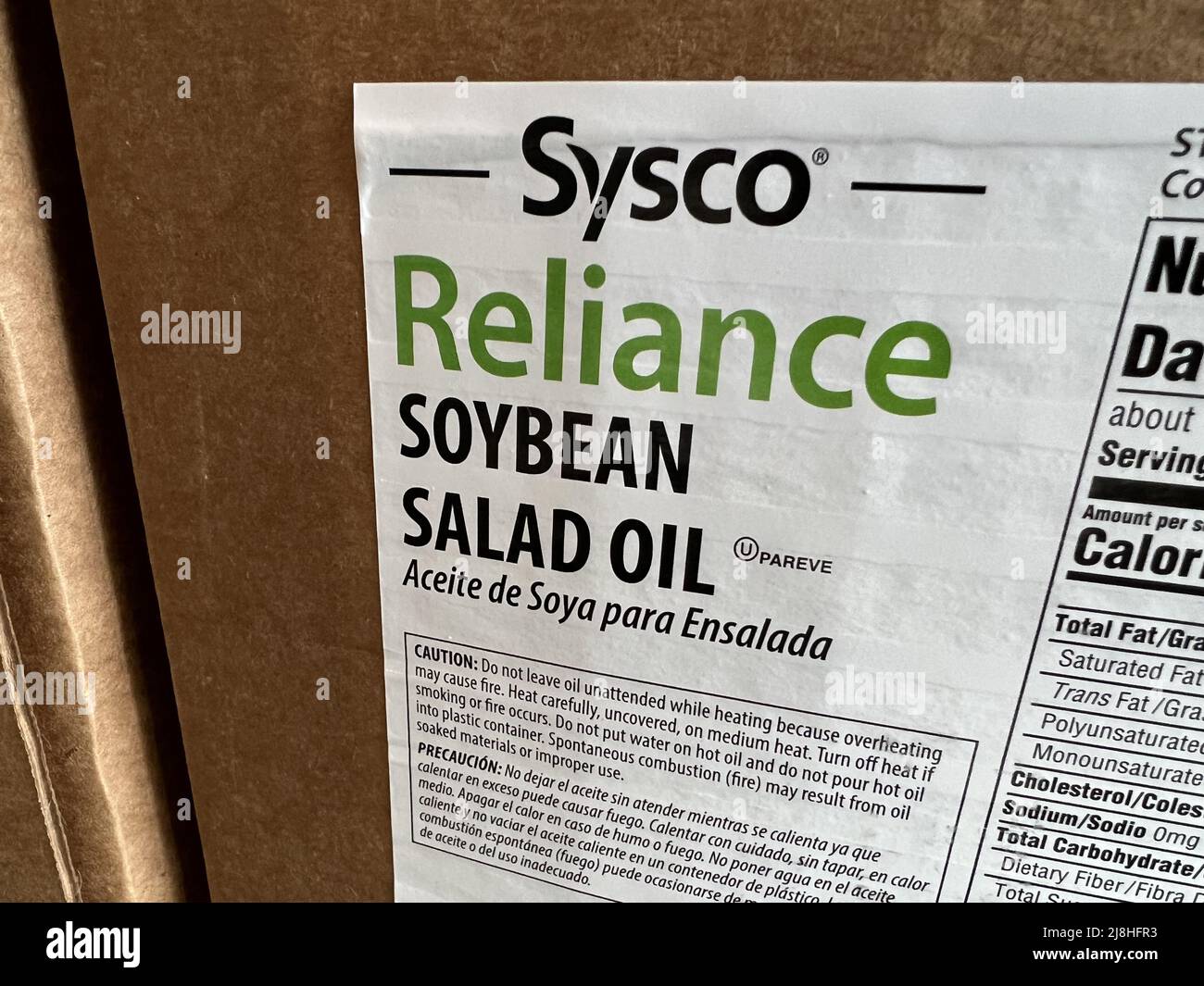 Restaurant packaged Sysco Reliance soybean salad oil, San Ramon