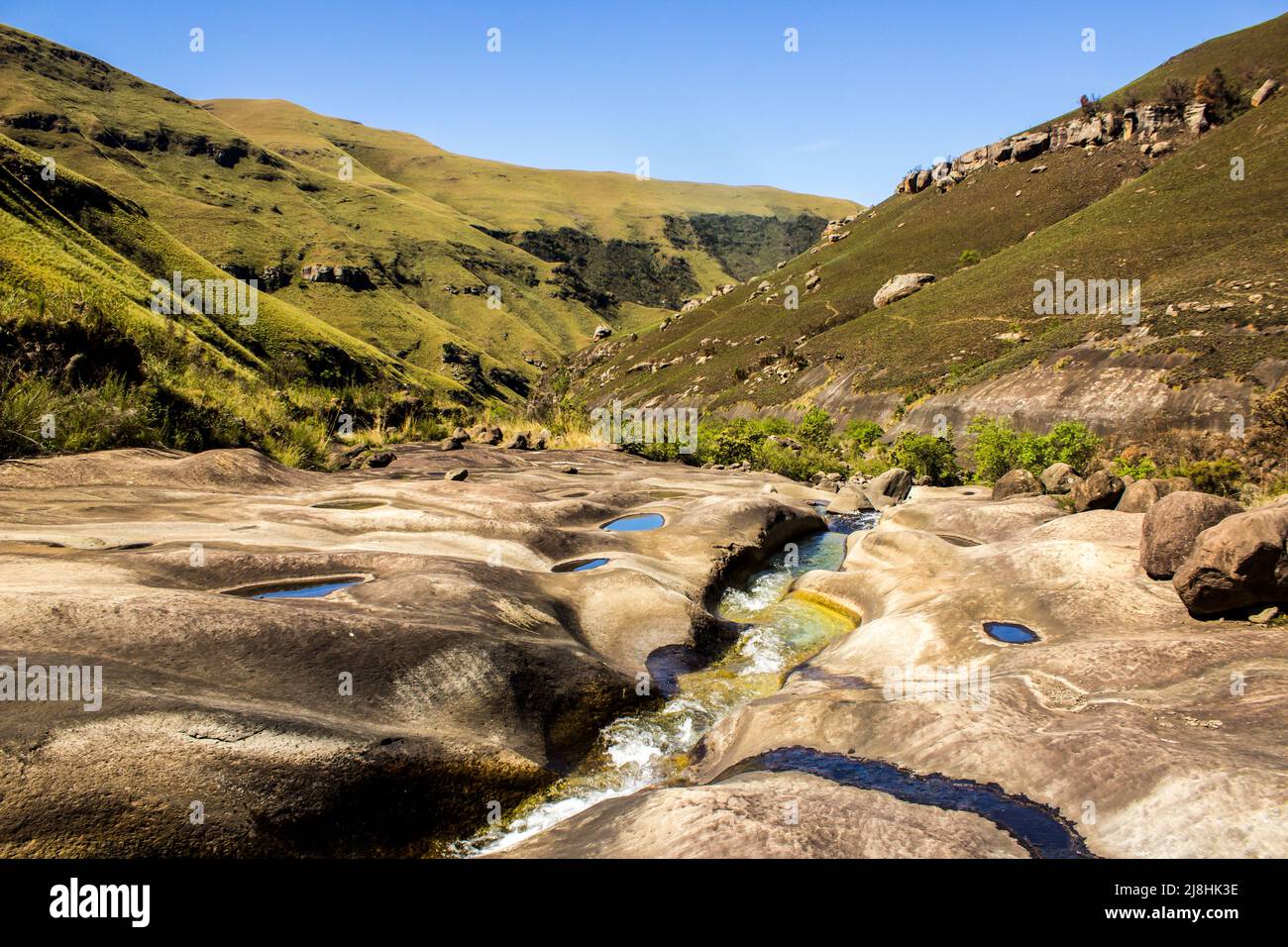 Marble Baths, a smoothed sandstone rock outcrop in the Injisuthi