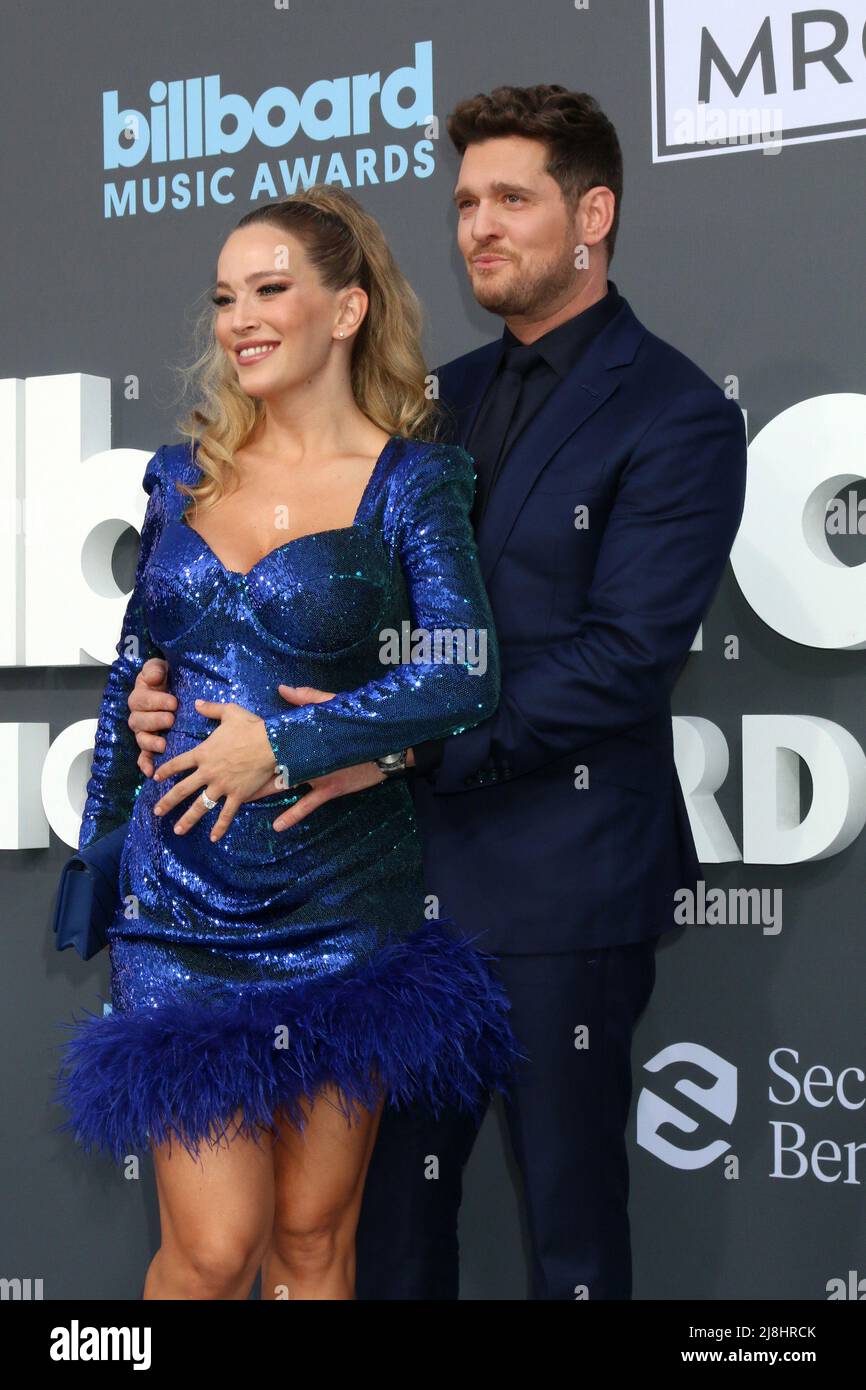 LOS ANGELES - MAY 15:  Luisana Lopilato, Michael Buble at the 2022 Billboard Music Awards at MGM Garden Arena on May 15, 2022 in Las Vegas, NV Stock Photo