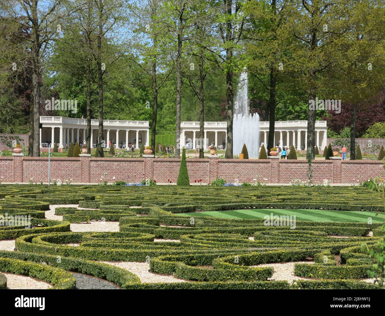 Known as 'the Versailles of Holland' the gardens of Het Loo Palace have ...