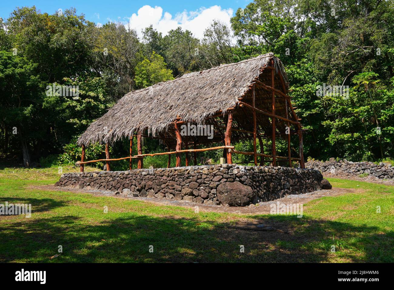 Wooden traditional hawaiian house at the Pipiwai Trailhead in the ...