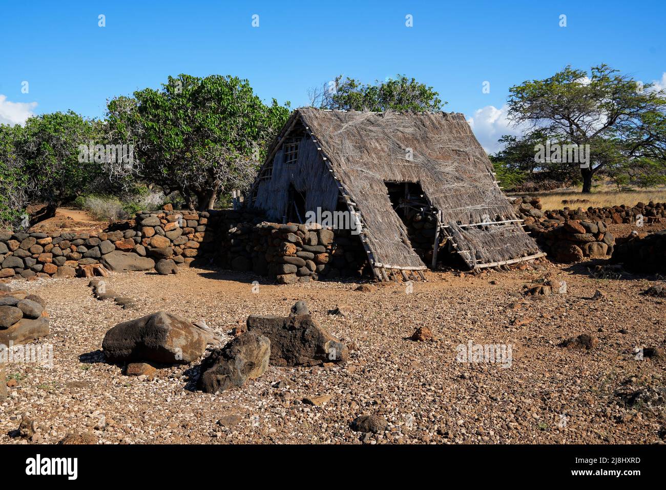 Rebuilt Hawaiian Hale in the ancient fishing village in ruins of the