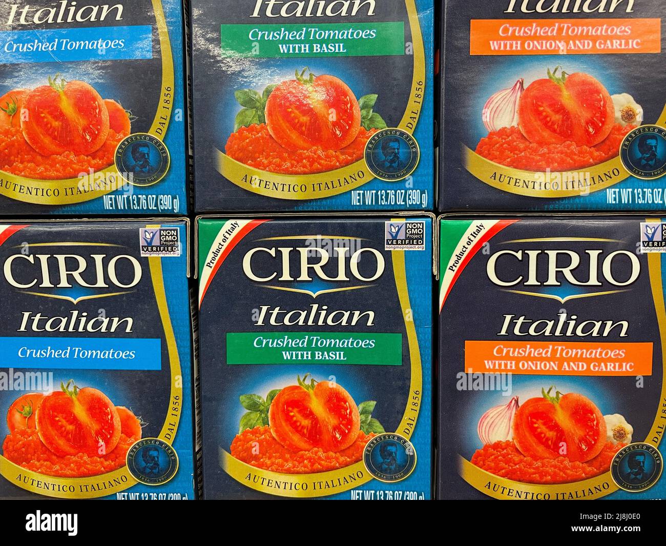 Grovetown, Ga USA - 04 20 22: Retail store shelf Cirio spaghetti sauce variety Stock Photo
