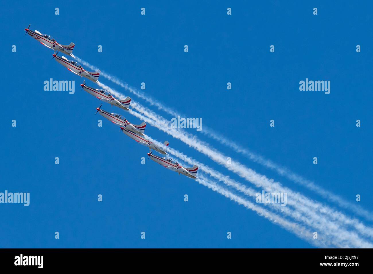 (220516) -- ZADAR, May 16, 2022 (Xinhua) -- The Croatian Air Force aerobatic team, Wings of Storm, performs during a flight show in Zadar, Croatia, on May 16, 2022. (Dino Stanin/PIXSELL via Xinhua) Stock Photo