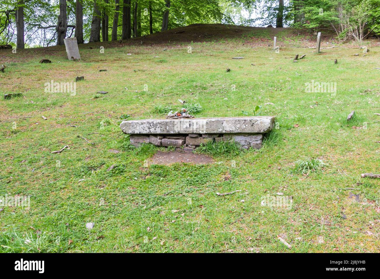 New Lanark Old Burial Ground,  World Heritage Site, Lanark, South Lanarkshire, Scotland, UK Stock Photo