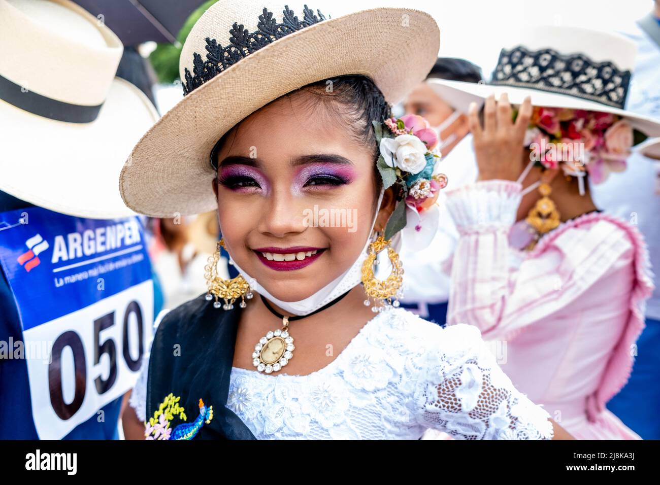 Trujillo peru marinera hi-res stock photography and images - Alamy