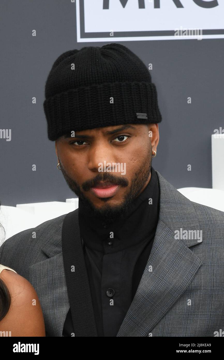 Bryson Tiller attends the 2022 Billboard Music Awards at MGM Grand