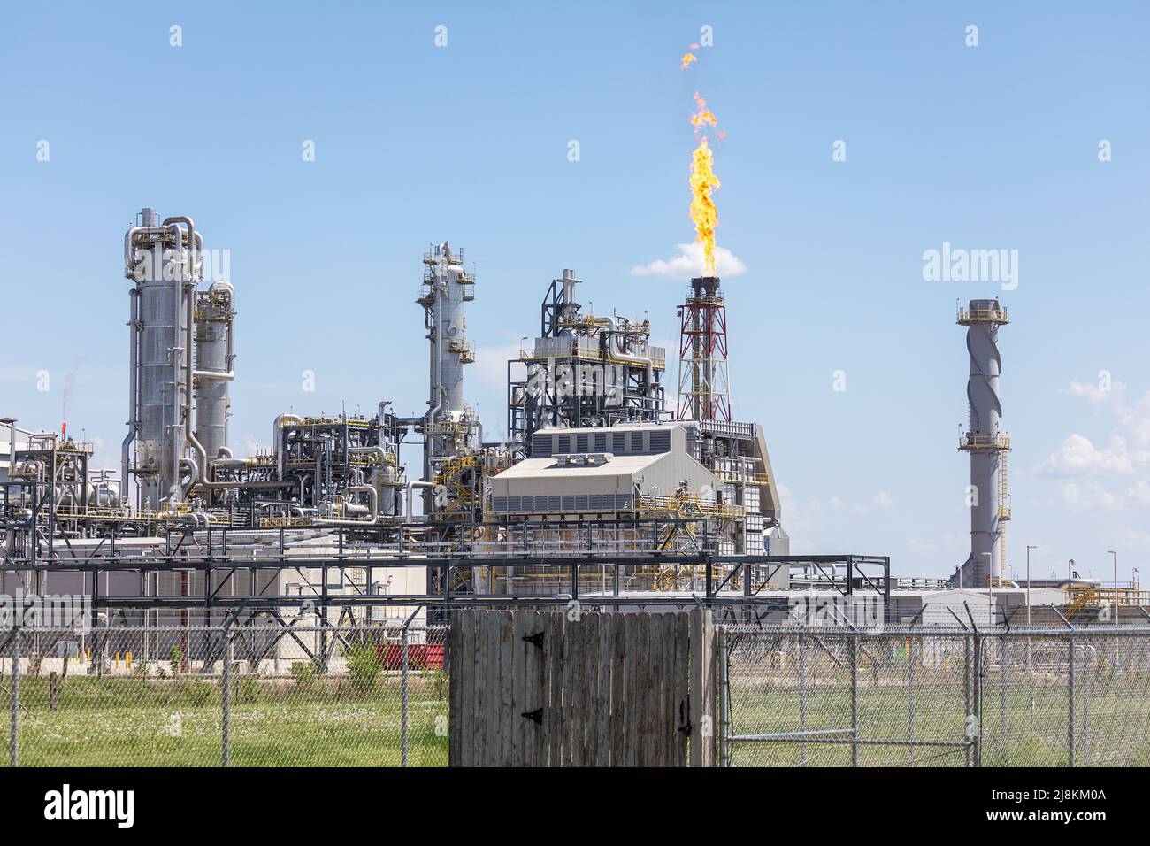 Gas flaring at the OCI Iowa Fertilizer Plant in Wever, Iowa, USA Stock Photo