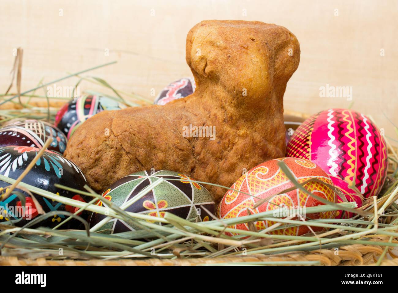 Easter lamb and eggs Stock Photo - Alamy