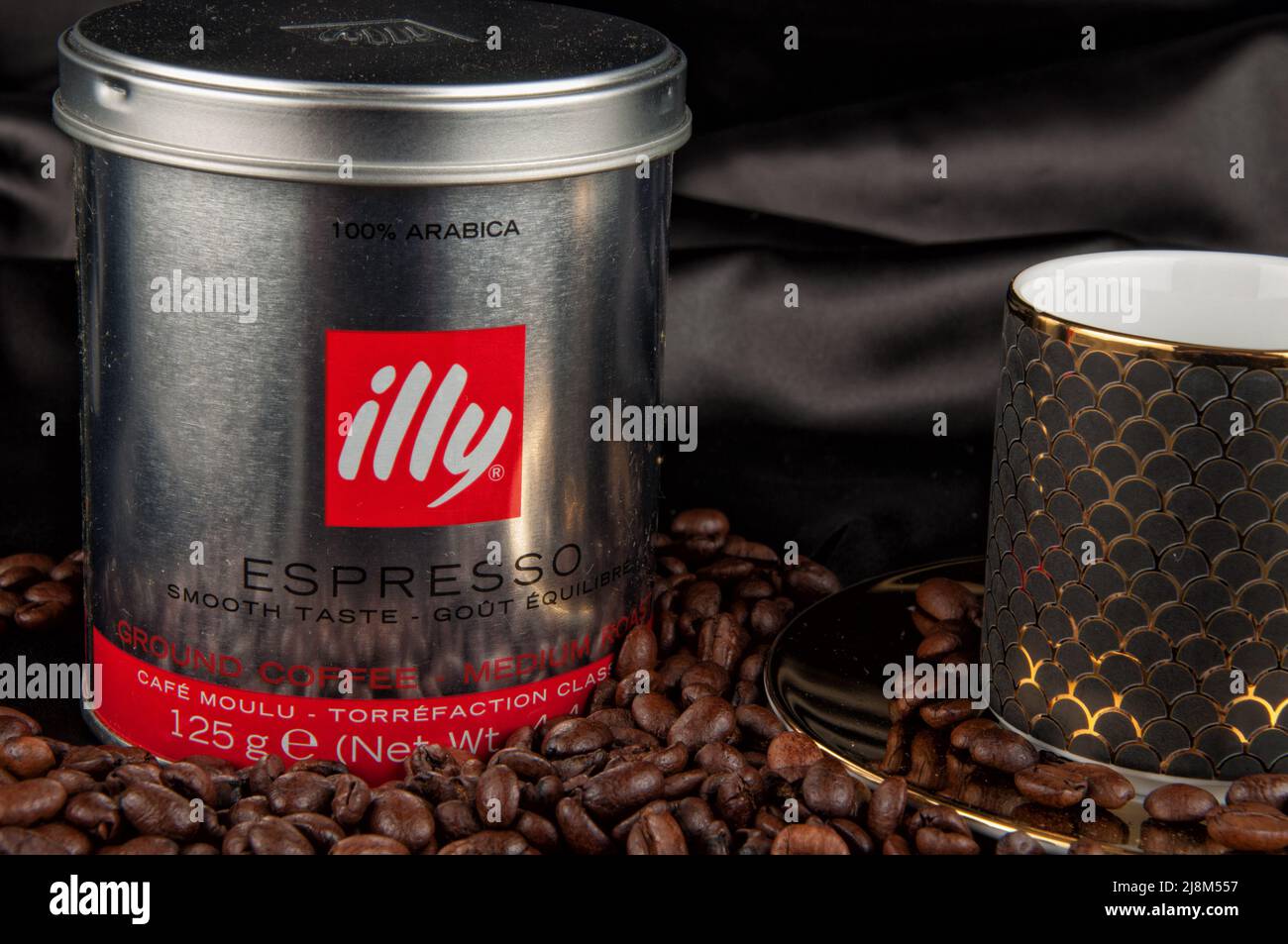 Illy coffee, Bialetti Moka Pot and coffee beans Stock Photo Alamy