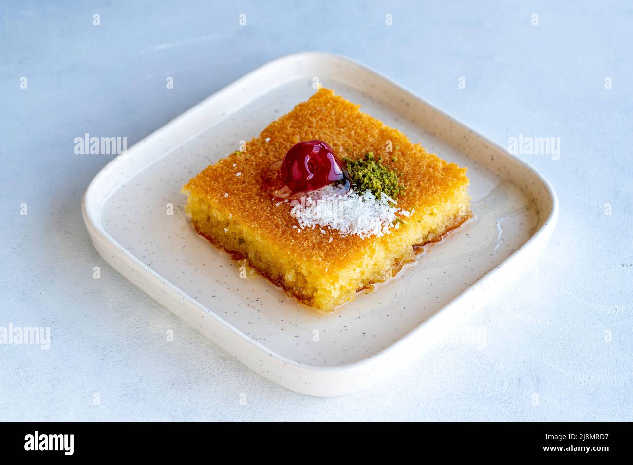 Turkish desserts hi-res stock photography and images - Page 18 - Alamy