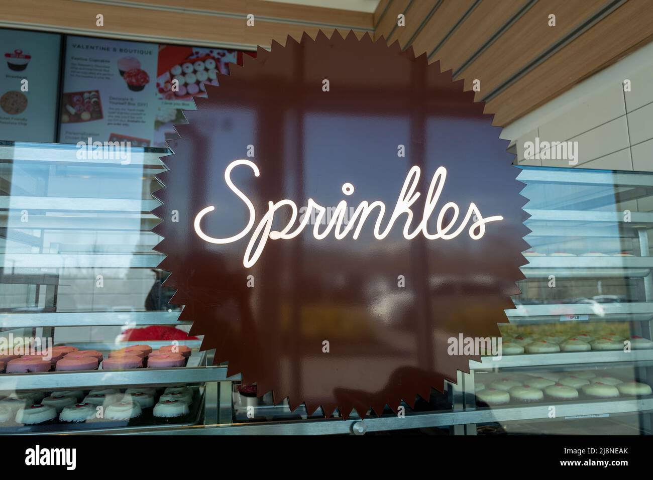 12 cupcakes hires stock photography and images Alamy