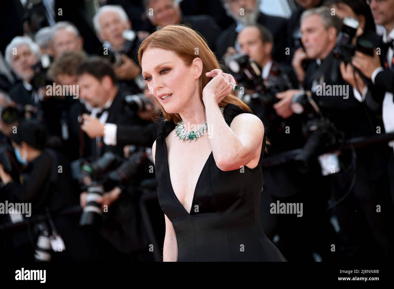 Cannes, France. 17th May, 2022. 75th Cannes film festival 2022, Red