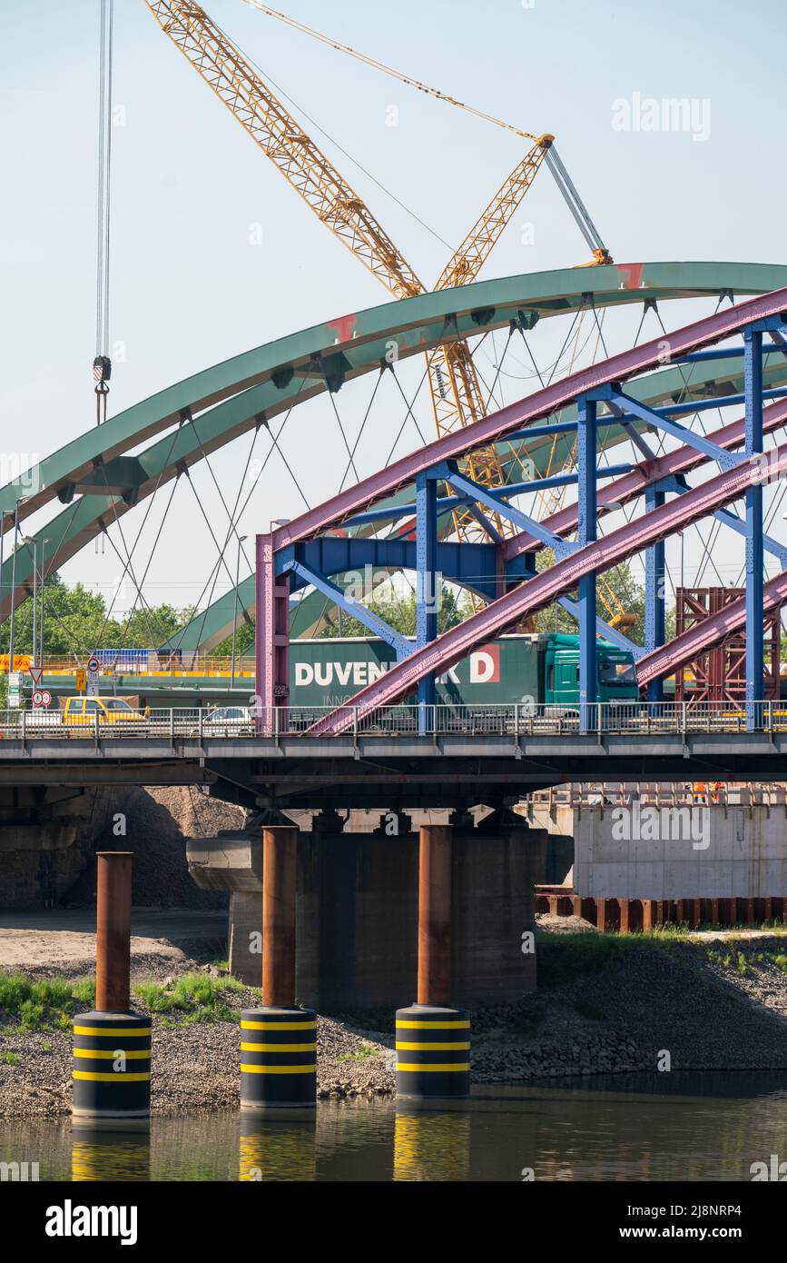 New construction of the Karl Lehr Bridge in the port of Duisburg-Ruhrort, over the Ruhr and the port canal, important connection of the port to the A4 Stock Photo