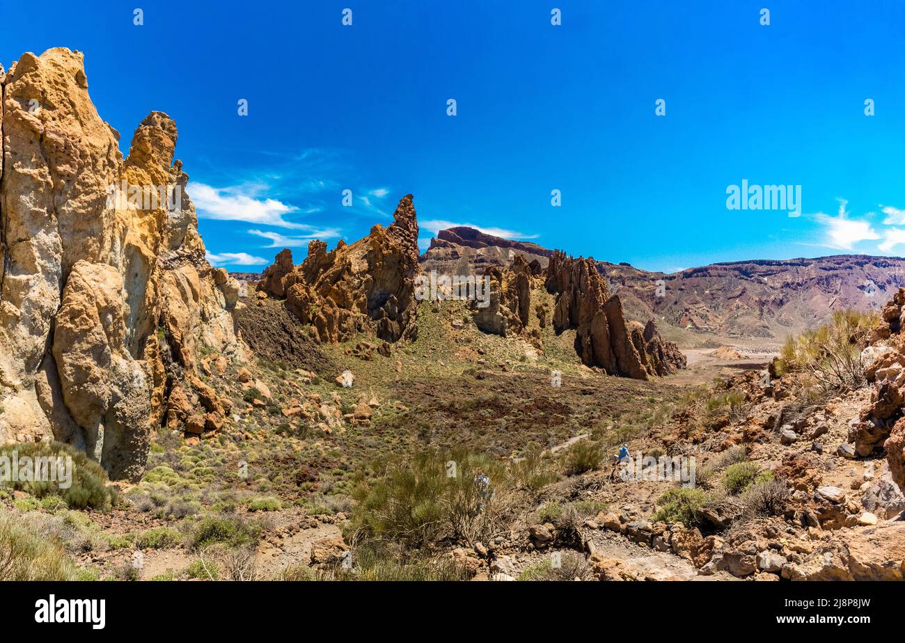 Amazing volcanic rock formations, Roques de Garcia, Tenerife, Canary ...