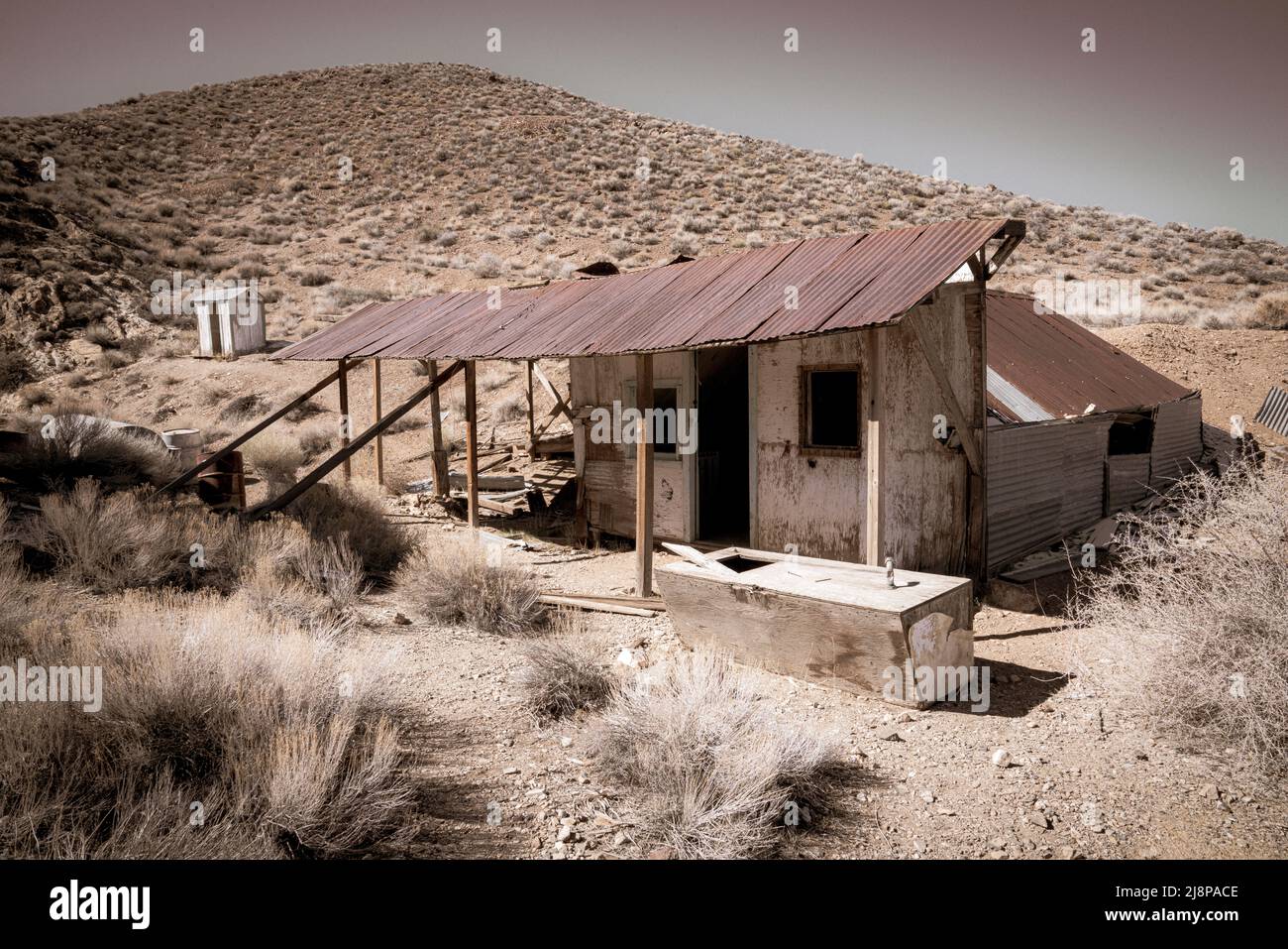 Abandoned mining camp at the Eureka Mine in Death Valley, California Stock Photo